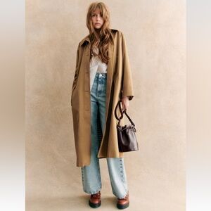 Sezane Clyde Coat Camel Size 34 (US size 4, runs large)
